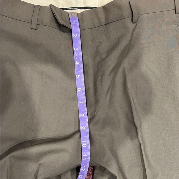 Thierry Mugler Men's Gray Dress Pants - Picture 11 of 11